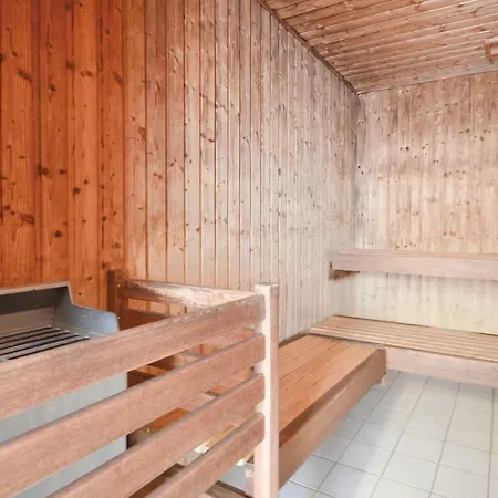 Ferienhaus Three-bedroom Holiday In Romo *